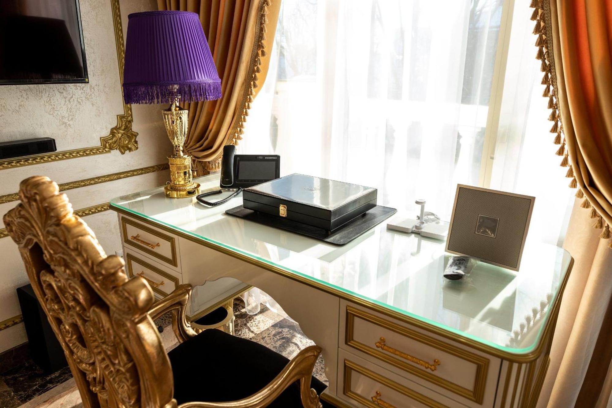 Royal Palace Luxury Hotel And Spa Khmelʼnytsʼkyy Pokój zdjęcie