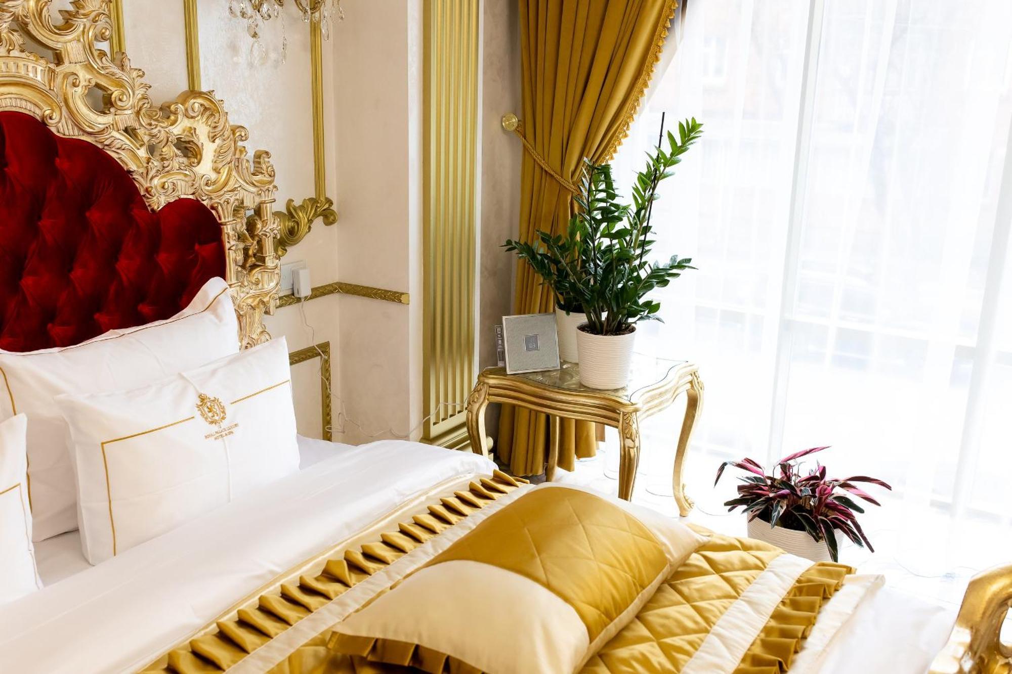 Royal Palace Luxury Hotel And Spa Khmelʼnytsʼkyy Pokój zdjęcie