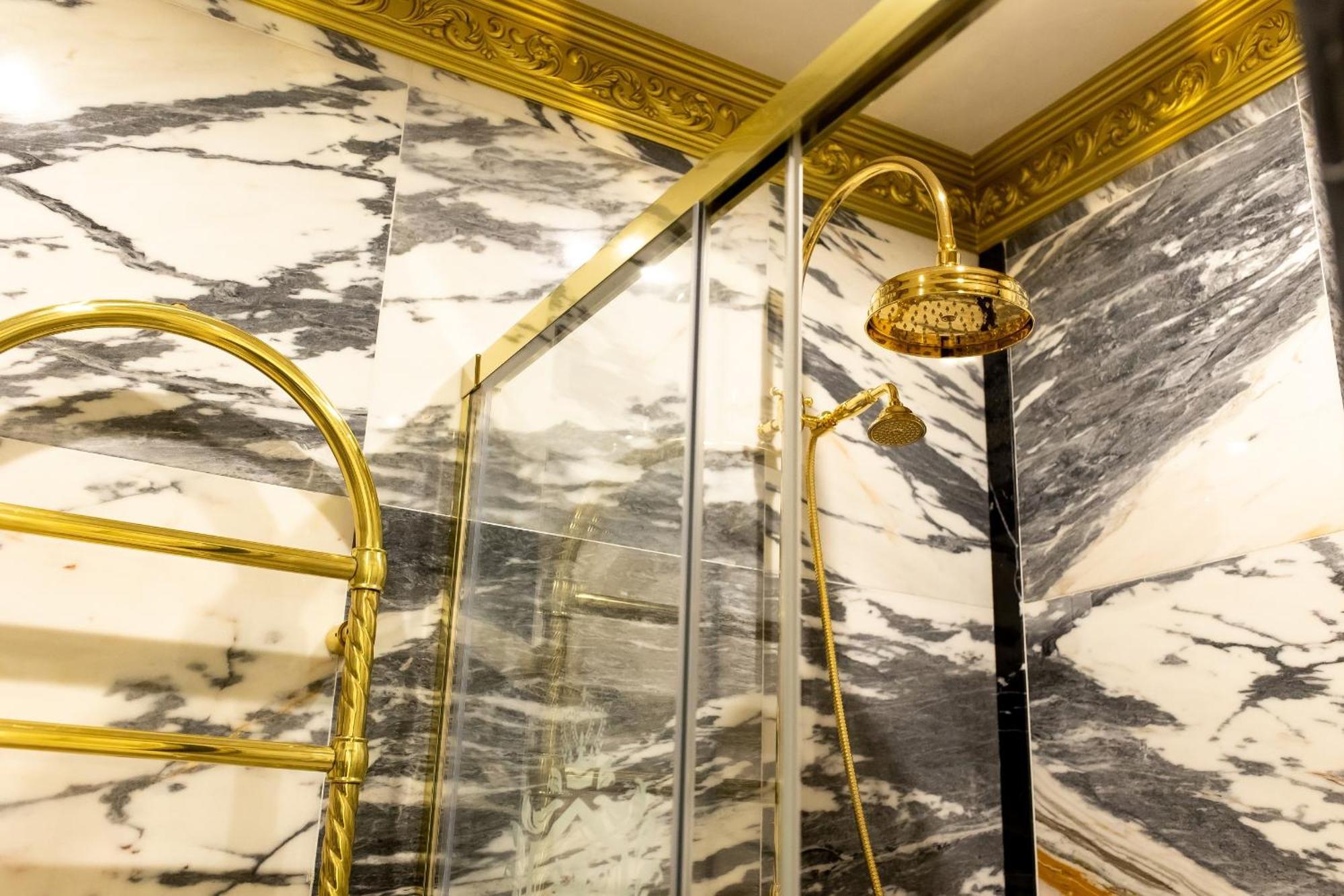 Royal Palace Luxury Hotel And Spa Khmelʼnytsʼkyy Pokój zdjęcie